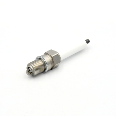 কেনা ইরিডিয়াম জেনারেটর স্পার্ক প্লাগ R5B12-77 0.3MM গ্যাপ M18X1.5 থ্রেড অনলাইনে উৎপাদন
