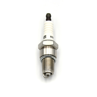 কেনা কপার কোর স্পার্ক প্লাগ NGK BP7HS DENSO W22ESRU অনলাইনে উৎপাদন