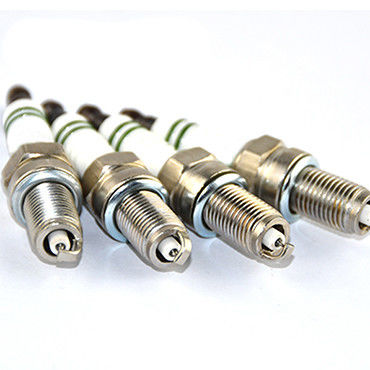 চ্যাম্পিয়ন RC12YC Z8YC FK20PR FXE20HE অটো স্পার্ক প্লাগ ডেনসো PK20PR-U SK20PR VK20PR অডি বিএমডব্লিউ বেঞ্জের জন্য গাড়ি প্লাগ