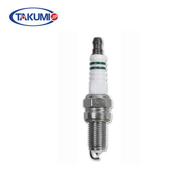 পেট্রোল ইঞ্জিন ব্রাশ কাটার স্পার্ক প্লাগ BP6ES/IW20 VW20/W6DC এর জন্য মেলে