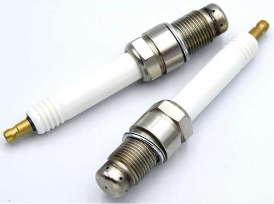 MTU4000 L32 MTU 4000 L33 এর জন্য OEM আফটারমার্কেট স্পার্ক প্লাগ